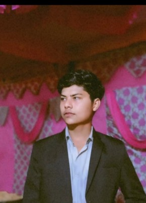 Eitik, 18, India, Agra