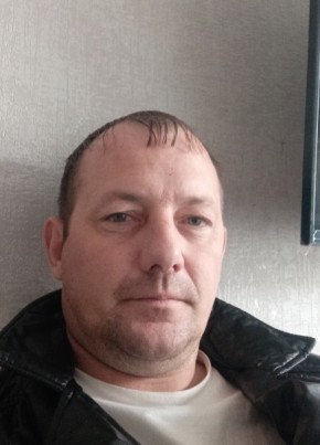 Макс из Стародуба 41 год