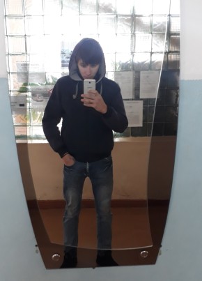 Максим, 21, Россия, Бугуруслан