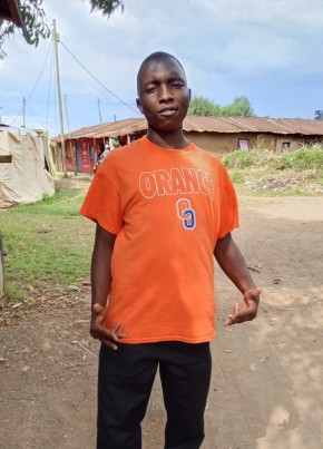 Steve Langat из Nakuru 18 лет