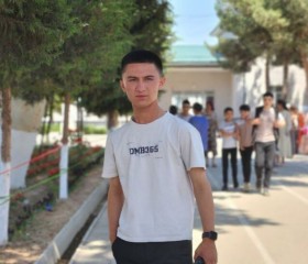 Maqsudjon, 19, Namangan