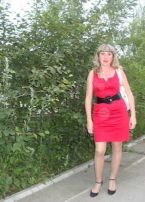Ирина, 55, Россия, Магадан