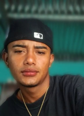 Jairo moreno из Nueva Guatemala de la Asunción 20 лет
