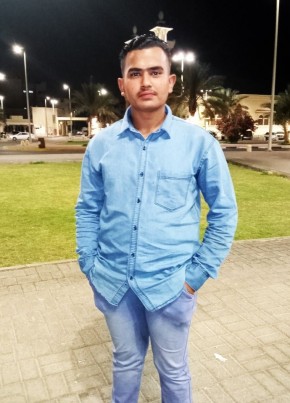Sagar, 18, Saudi Arabia, Al Qatif