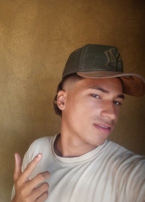 Jesús из Espinal 18 лет
