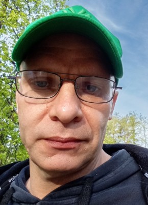 Михаил из Коврова 44 года