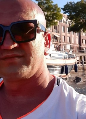 Naamloos, 43, Koninkrijk der Nederlanden, Baarn