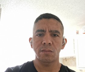Alex, 42, Houston