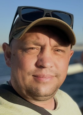 Роман из Барнаула 41 год