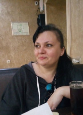 Юлия, 46, Россия, Луга