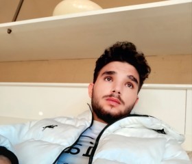 . Suleiman, 21, Utrecht