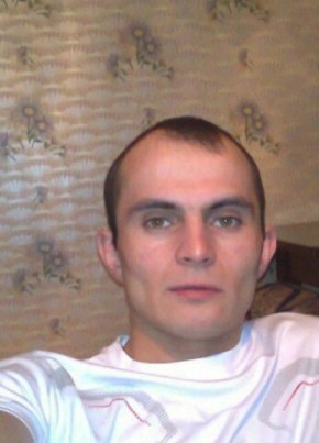 Михаил, 36, Россия, Красные Баки