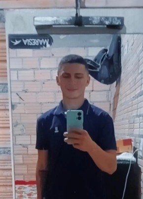Ronisson Santana из Santarém 23 года