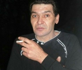 Дмитрий, 48 лет, Луганськ