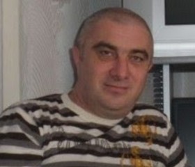 Игорь, 56 лет, Крычаў