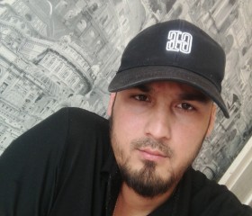 Sanzhar, 26, Sapporo