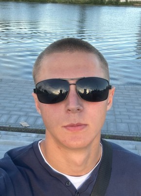 Александр из Пензы 19 лет