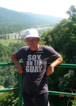 Юрий, 40, Россия, Саратов