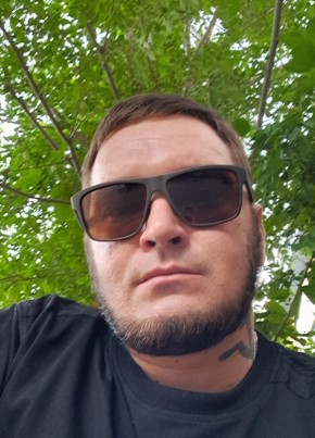 Влад из Екібастұза 36 лет