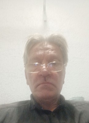 Виталий, 62, Россия, Санкт-Петербург