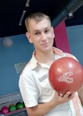 Олег, 32, Россия, Выселки