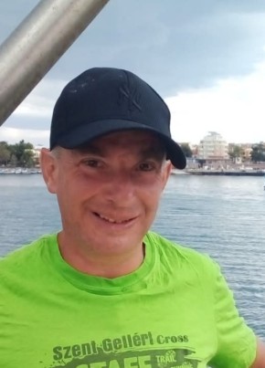 Zsolt, 44, Romania, Odorheiu Secuiesc