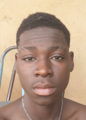 Kabore, 18, Burkina Faso, Ouagadougou