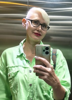 Елена из Владивостока 42 года