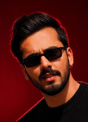 Vishal из Ottawa 26 лет