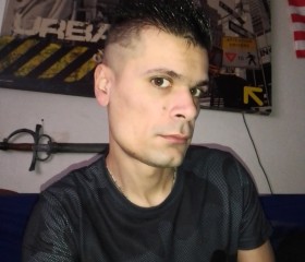 Romualddo, 23, Dunkerque