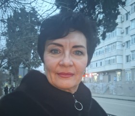 Lina, 57, Sevastopol