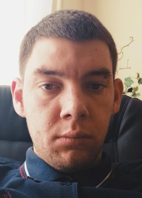Роман из Адлера 28 лет