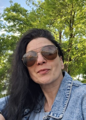 Анна Чумакова из Пскова 45 лет