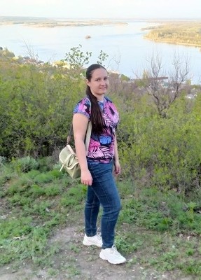 Ольга, 32, Россия, Саратов