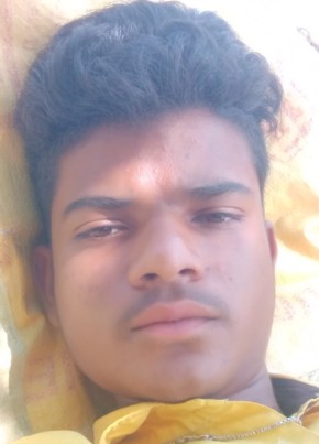 Anil, 18, India, Mungaolī
