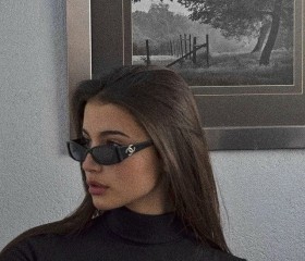 Oksana, 26, Moscow