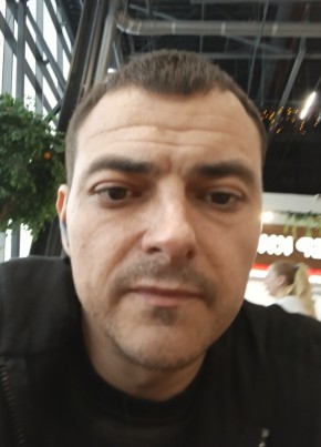 Владимир из Климовска 41 год
