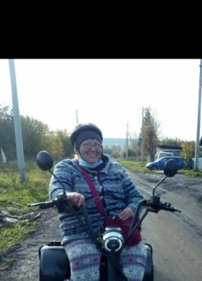 Людмила, 61, Россия, Березовский