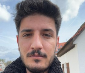 Atlas, 39, Vienna