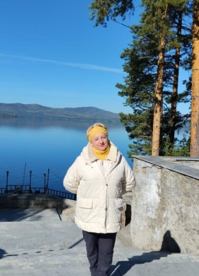 Людмила, 64, Россия, Челябинск