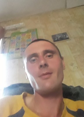 Виктор, 36, Россия, Катав-Ивановск
