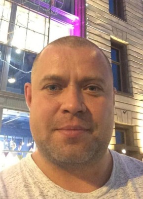 Николай из Екатеринбурга 44 года