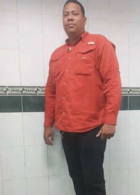 viktor Rodríguez, 33, República Bolivariana de Venezuela, Caracas