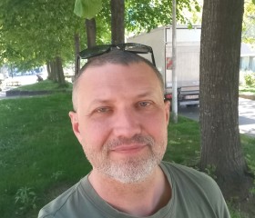 Pavel, 49, Brussels
