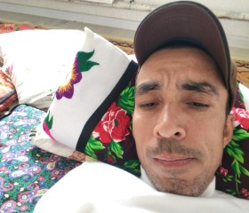 farrookh, 44, Guliston
