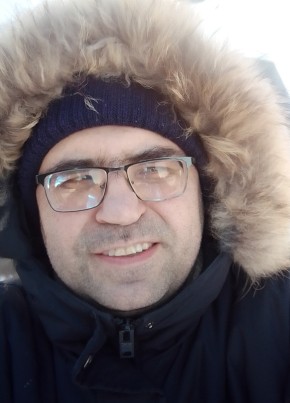 Дмитрий из Челябинска 44 года