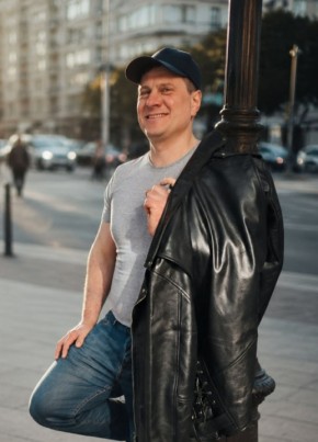 Anatoly из Санкт-Петербурга 39 лет