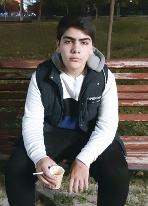 Vahan, 21, Armenia, Yerevan