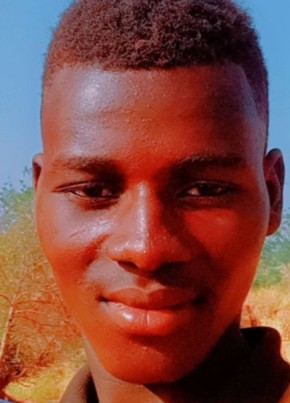 Paré moumouni, 19, République du Mali, Bamako