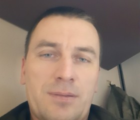 Виктор, 42 года, Луга